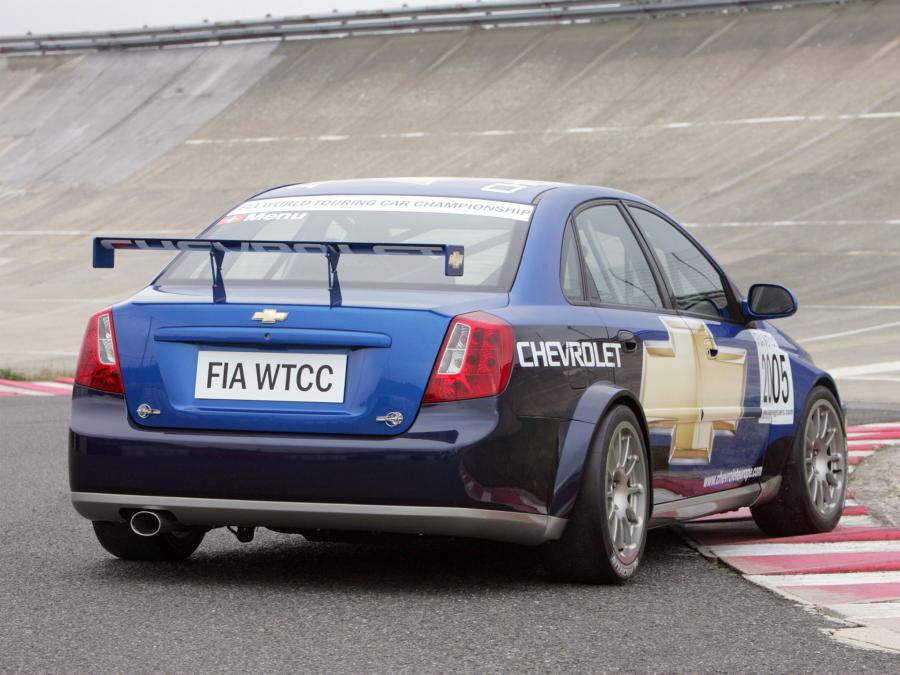  Chevrolet Lacetti WTCC 2005 года  (фото 2 из 5)
